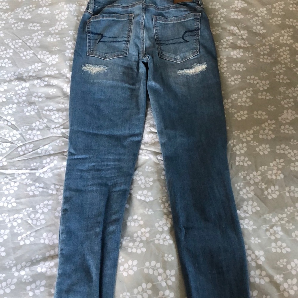 American eagle jeans in size 0 short - Picture 2 of 2